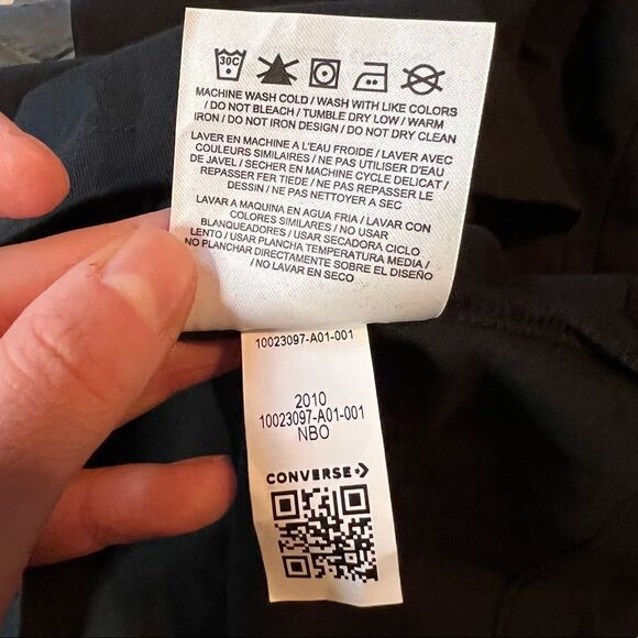 NWT! Black converse graphic tee - Picture 7 of 9